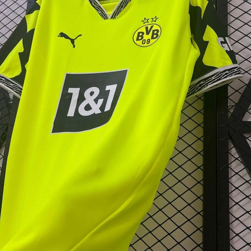 2025/2026 Dortmund Special Edition Fluorescent Green Football Shirt 1:1 Thai quality
