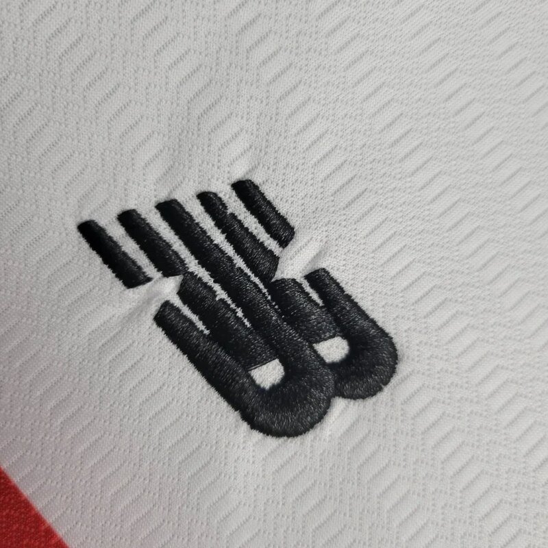 2024/2025 São Paulo Home Soccer Jersey 1:1 Thai Quality Kids Size