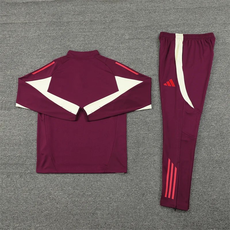 2024/2025 Bayern Munich Half-Pull Training Suit Red Date Color Football Shirt 1:1 Thai Quality