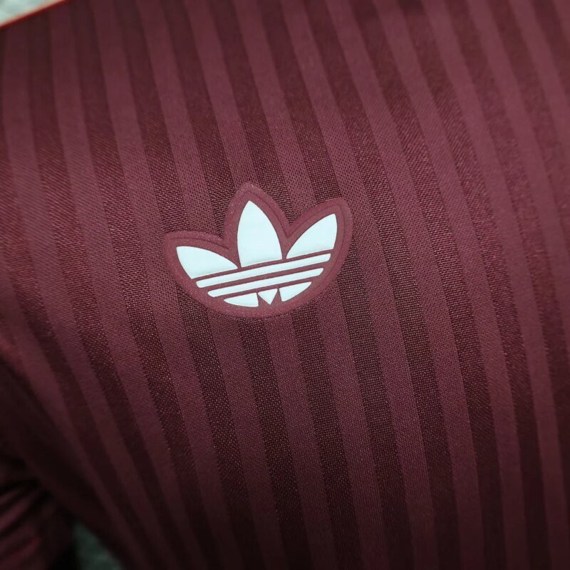 2025/2026 Player Version Bayern Munich Special Edition Crimson Football Shirt 1:1 Thai Quality