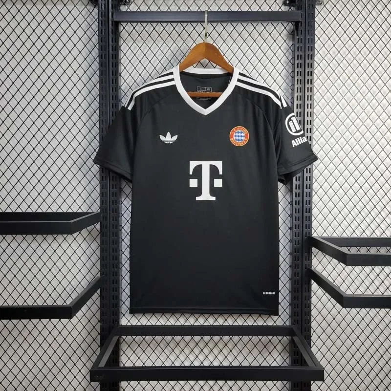2024/2025 Bayern Munich Goalkeeper Black Football Shirt 1:1 Thai Quality