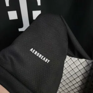 2024/2025 Bayern Munich Goalkeeper Black Football Shirt 1:1 Thai Quality