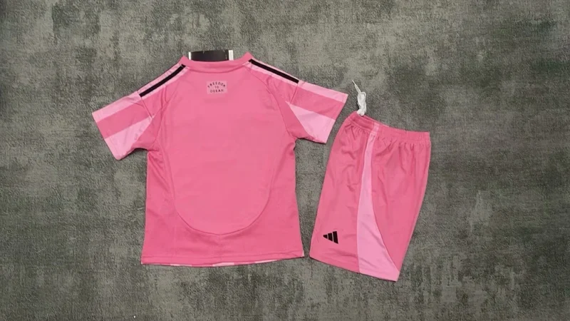 2025/2026 Inter Miami Home Soccer Jersey 1:1 Thai Quality Kids Size